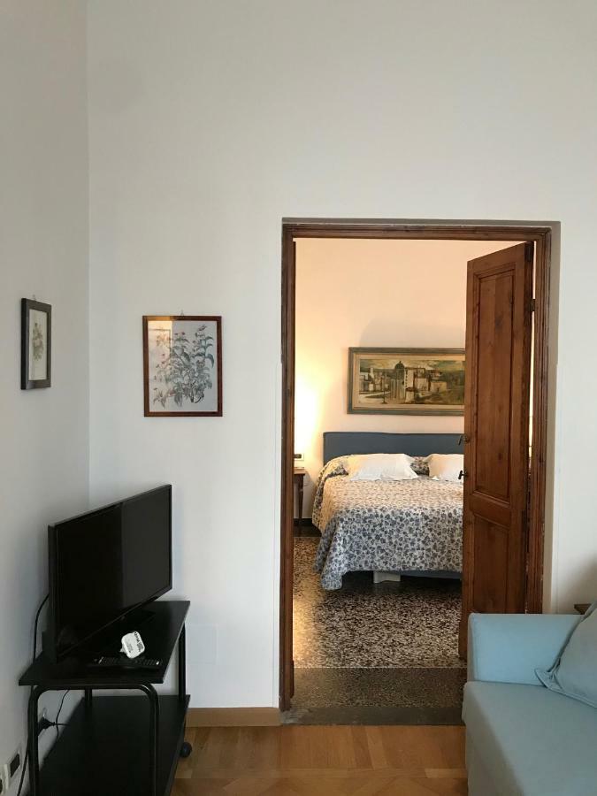 Casa Lisa Apartment ฟลอเรนซ์ ภายนอก รูปภาพ