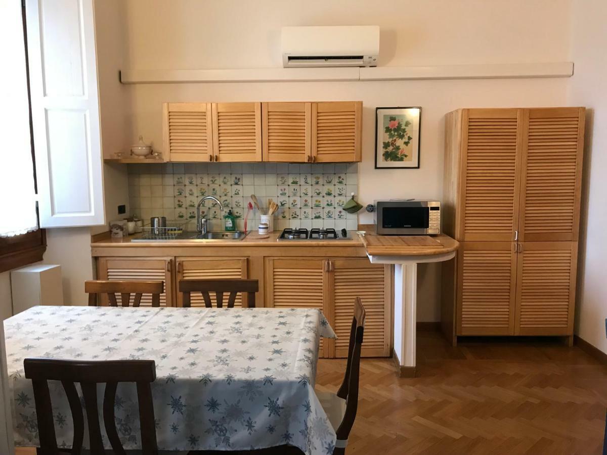 Casa Lisa Apartment ฟลอเรนซ์ ภายนอก รูปภาพ